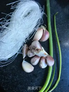 Make A fan of silk melons step 0