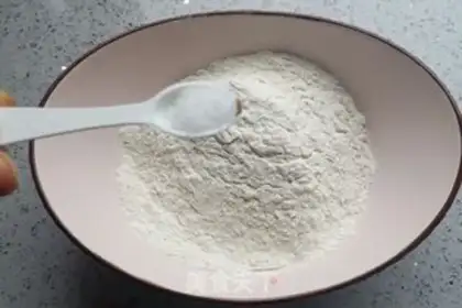 Make Ice florist buns step 1