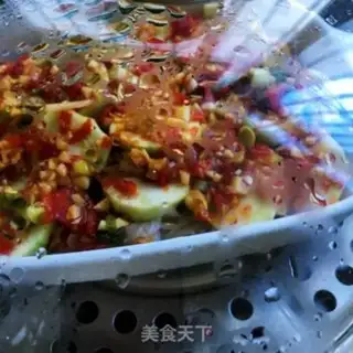 Make A fan of silk melons step 8
