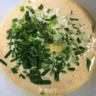 Make An onion egg shrimp cake step 3