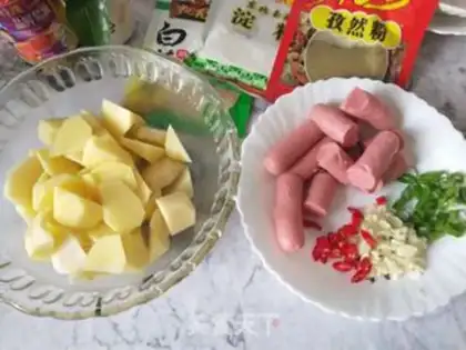 Make ♪ Dust sausage potatoes ♪ step 1