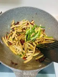 Make Spicy bean dry step 3
