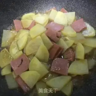 Make Onion ham potato chips step 5