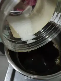 Make Quick, hands on the skin step 5
