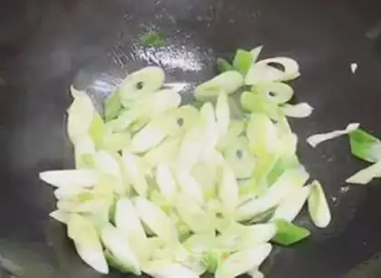 Make Onion fried meat step 3