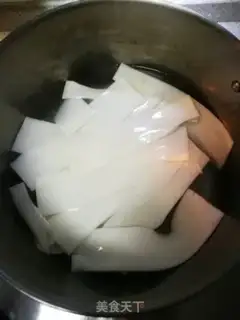 Make Soy sauce and wide powder step 2