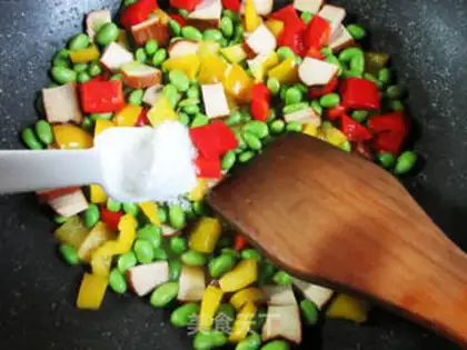 Make Scrambled with pepper step 9
