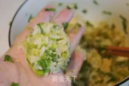 Make A fried vegetable ball step 4