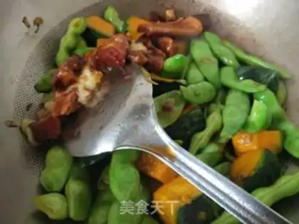 Make Pumpkin bean-fruit step 5