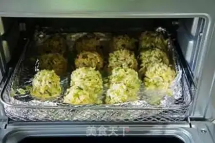 Make A fried vegetable ball step 6