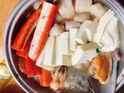 Make A seafood pan step 2