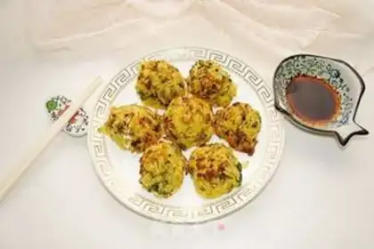 Make A fried vegetable ball step 8