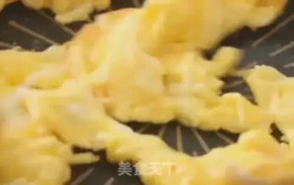 Make Tomato egg noodles step 3