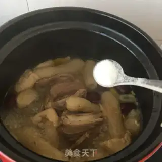 Make Smelt pigeon soup step 3