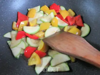 Make The pepper is fried step 8