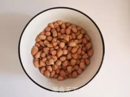 Make No fried peanut rice step 0