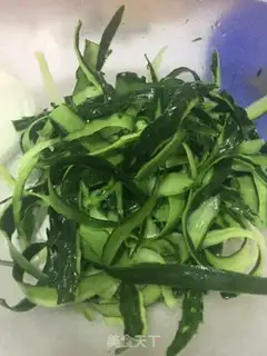 Make The cucumber is frozen step 1