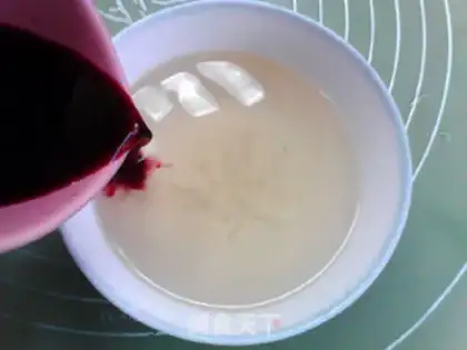 Make A beer and a pig hoof step 7