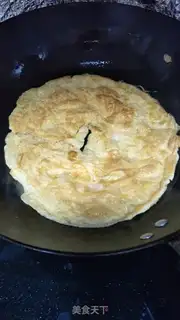 Make cucumber fried eggs step 4