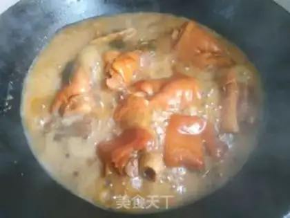 Make A beer and a pig hoof step 15