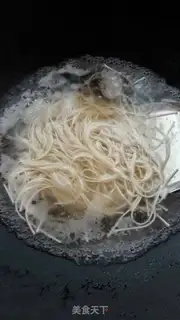 Make Eggs for noodles step 7