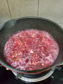 Make Red mushroom meat step 6