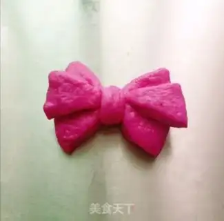 Make Flamingo butterflies on bread step 20