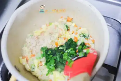 Make Scrambled flour step 7