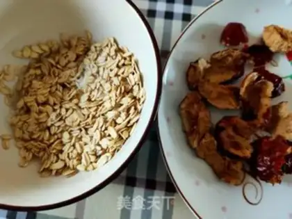 Make Red-tree oatmeal step 1