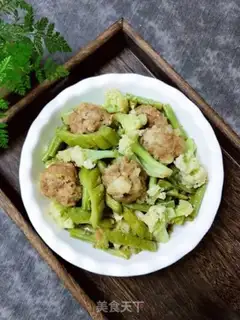 Make The meatballs step 16
