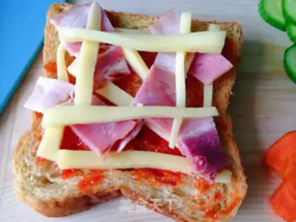 Make Toast pizza step 3