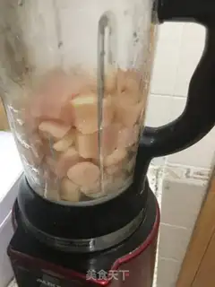 Make Peaches mousse cake step 3