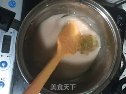 Make Peaches mousse cake step 9