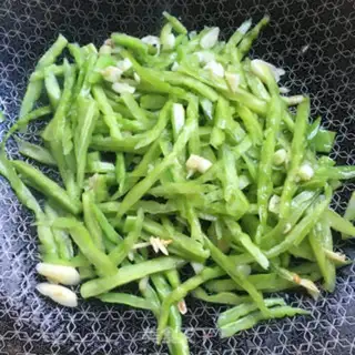 Make Garlic bitter melon step 6