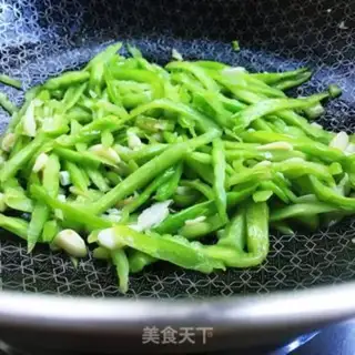 Make Garlic bitter melon step 7
