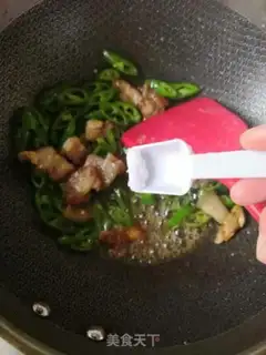 Make Five flowers and peppers step 6