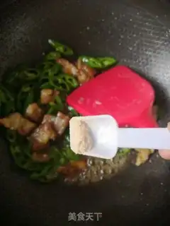 Make Five flowers and peppers step 7