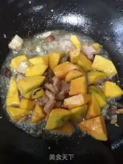 Make Five flowers for pumpkin beans step 5
