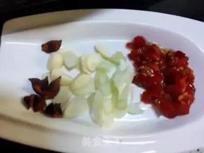Make The beans are fried with potatoes step 5