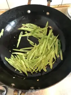 Make Sour spicy trichrist step 3