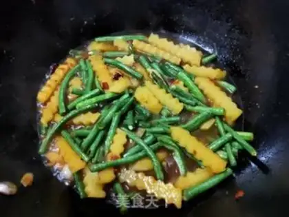 Make The beans are fried with potatoes step 10
