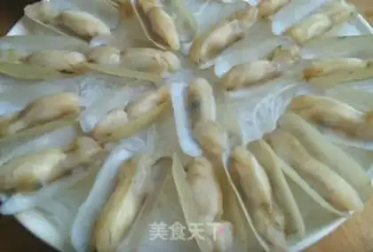 Make Garlic fan steams step 3