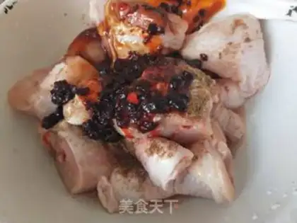 Make Beer chicken leg step 1