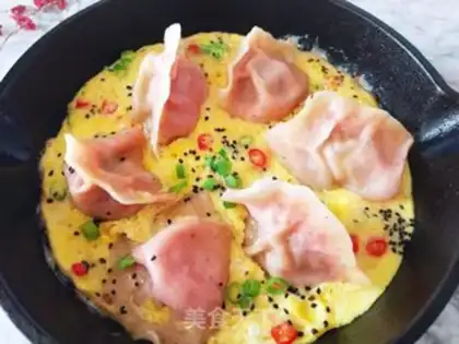 Make Hold on to the omelet step 7