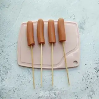 Make Salted eggs and radish dogs step 2