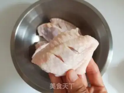 Make Healthy fried chicken wings step 1