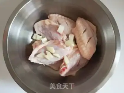 Make Healthy fried chicken wings step 2