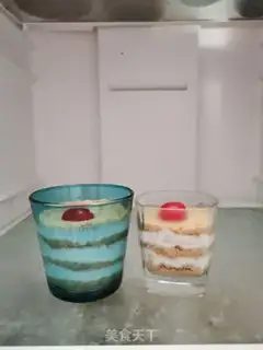 Make A yogurt cup step 4