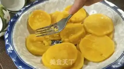 Make Red potato ball step 3