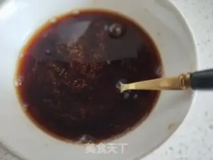 Make Red sugar with a bouquet step 2